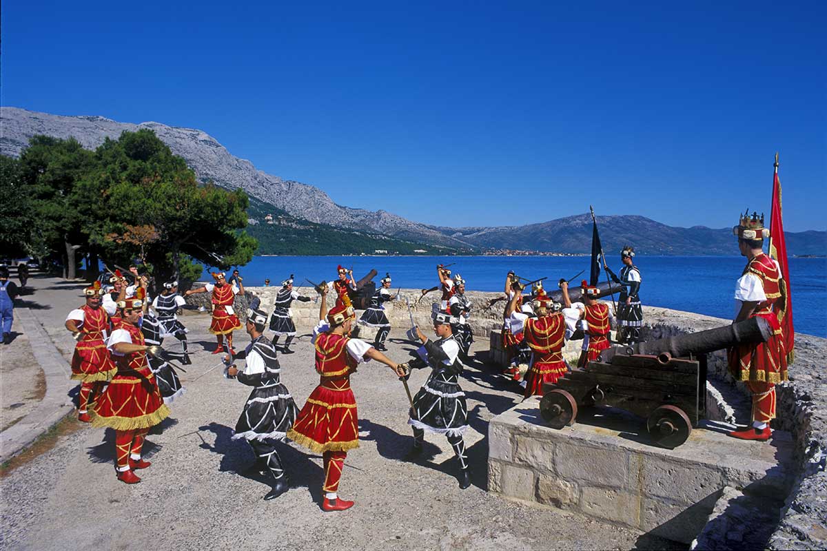 Festival de danse de l'épée - Korčula